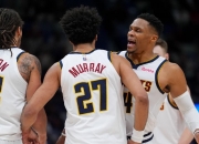 开云体育app-掘金队防守稳固，对手难以突破其防线