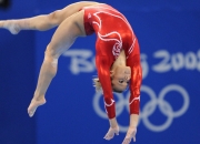 开云体育官网-巴黎险胜塞内加尔，格列兹曼关键制胜，一场定义荣耀的较量