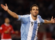 开云体育官网-当足球的压哨绝杀遇上篮球的跨界传奇，土耳其奇迹与三笘薰的NBA奇幻之夜