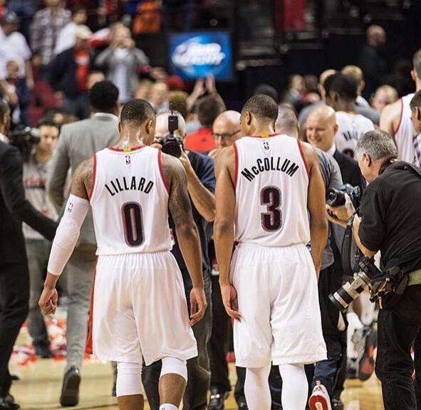 山东队力克马刺，麦科勒姆统治全场的简单介绍