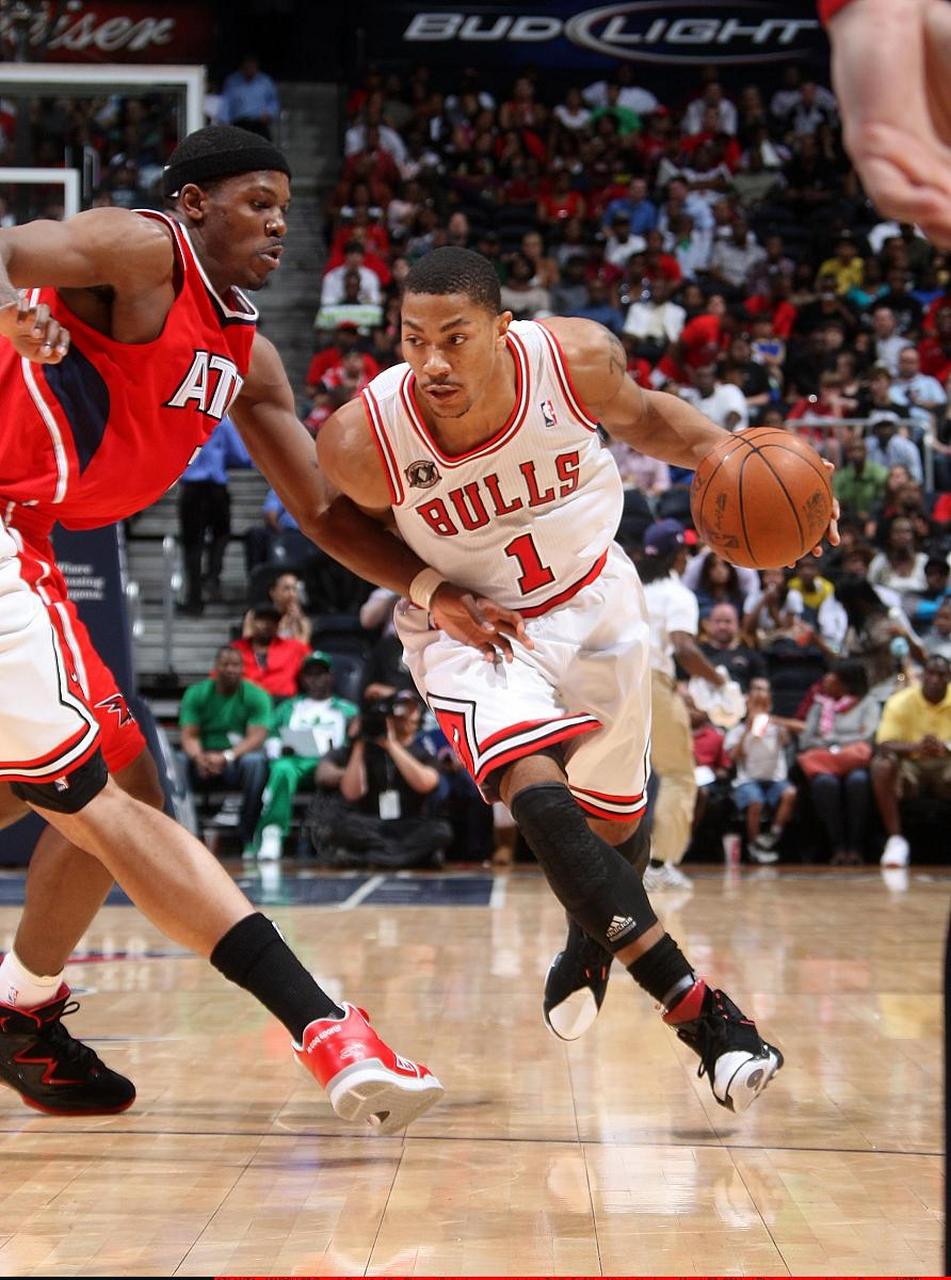 篮网完胜76人,拉文点燃赛场 篮网完胜76人,拉文点燃赛场