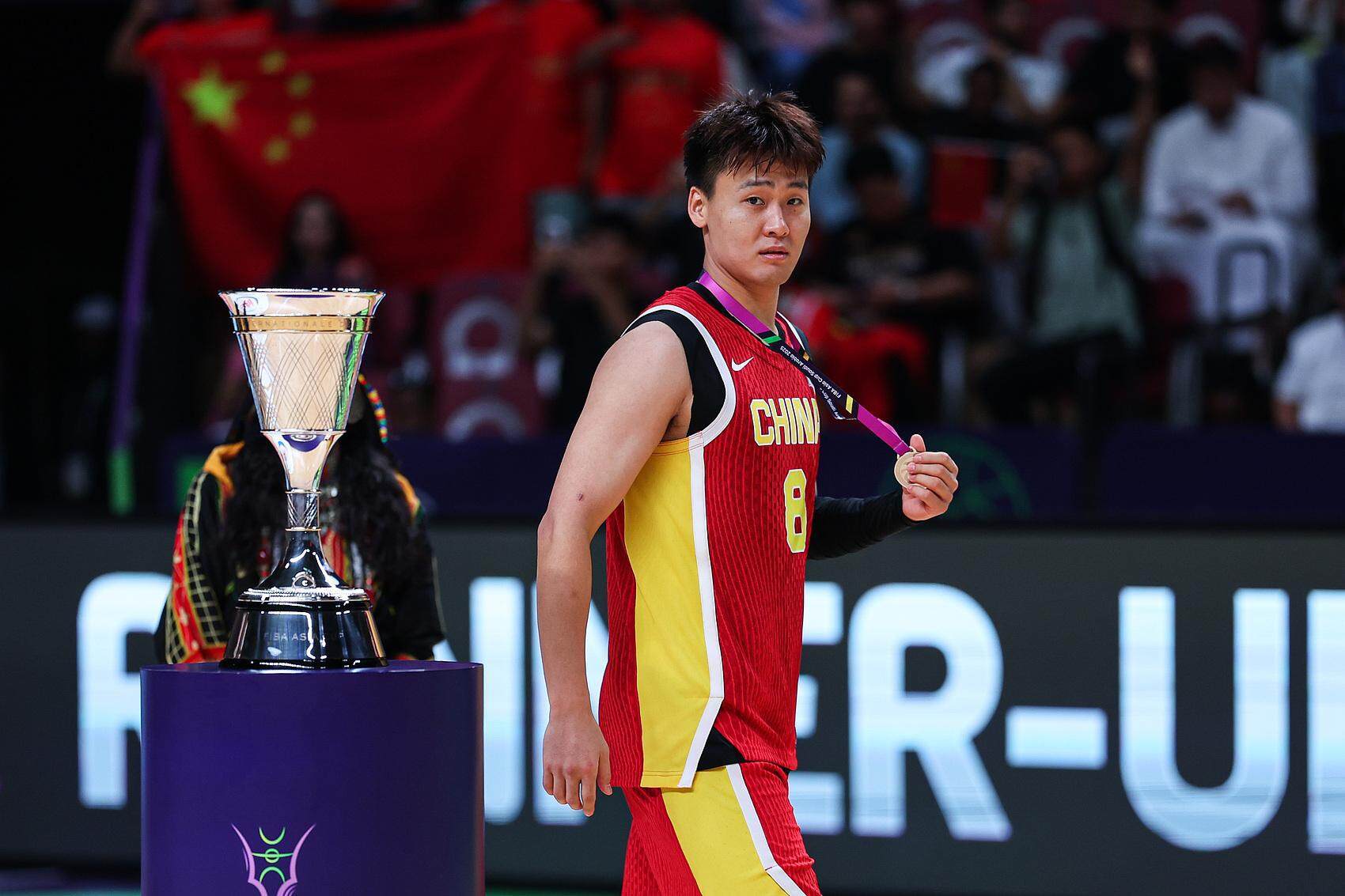 包含亚洲杯篮球比赛争夺:中国男篮力压对手晋级的词条 包含亚洲杯篮球比赛争夺:中国男篮力压对手晋级的词条