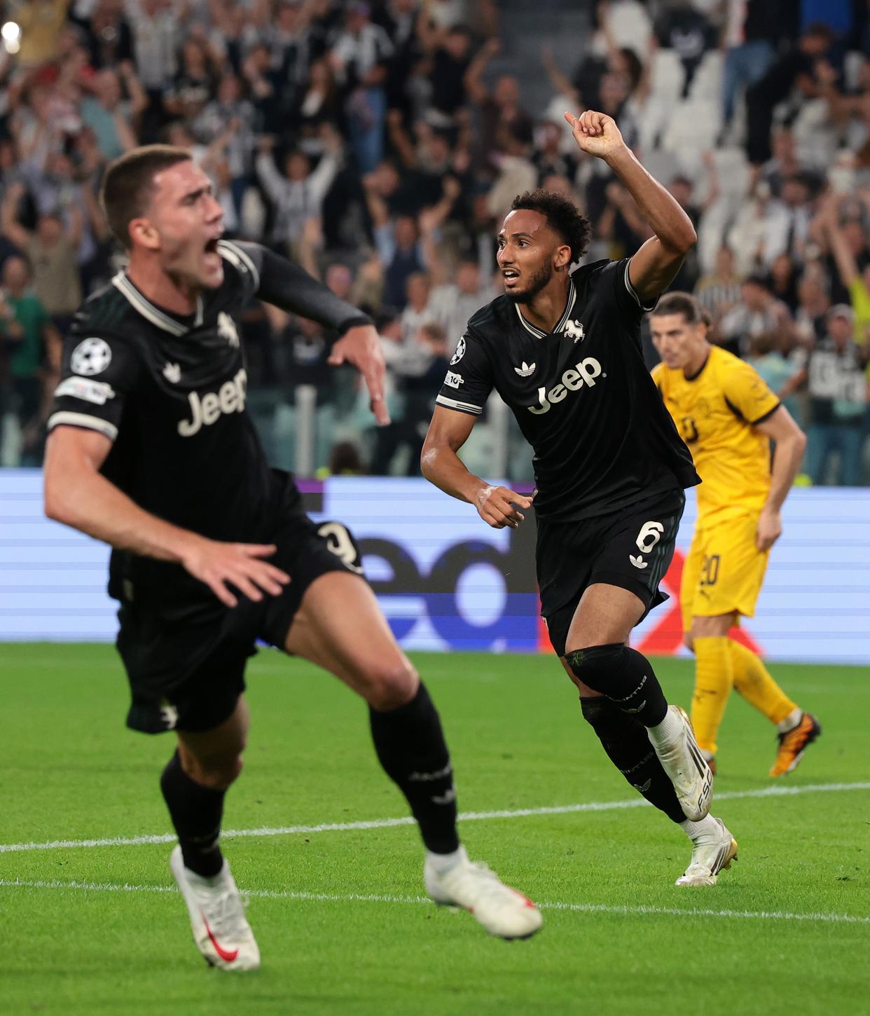 多特蒙德主场战平法兰克福，难分胜负的简单介绍