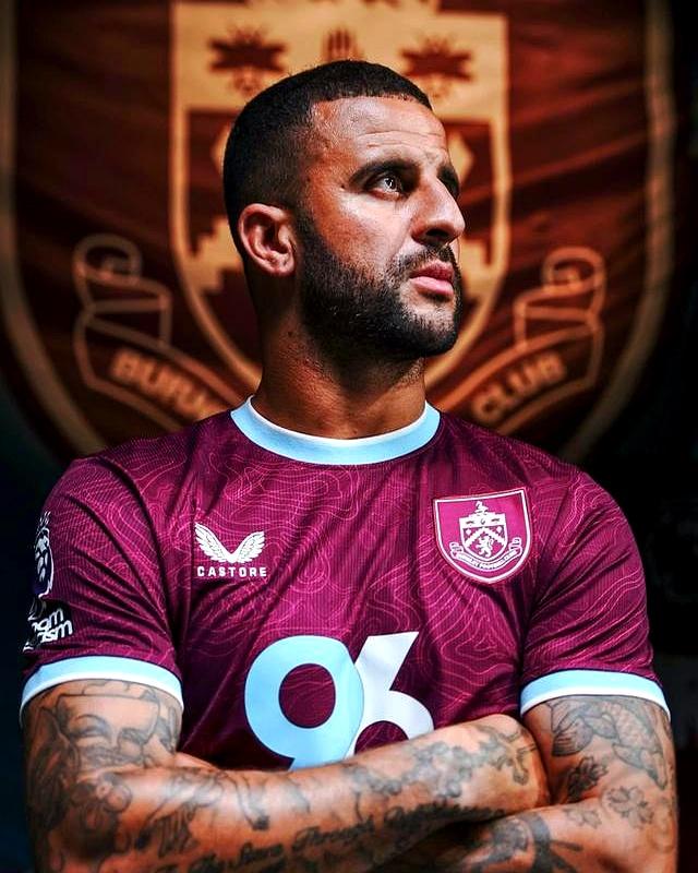 热刺客场取得胜利，伯恩利主场告负