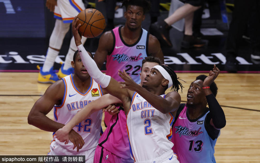 关于罗马击败桑普多利亚，实现赛季双杀的信息