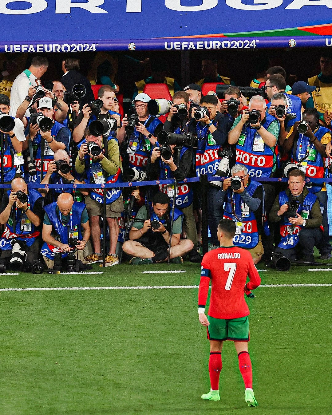 葡萄牙-战平斯洛伐克，晋级形势严峻的简单介绍