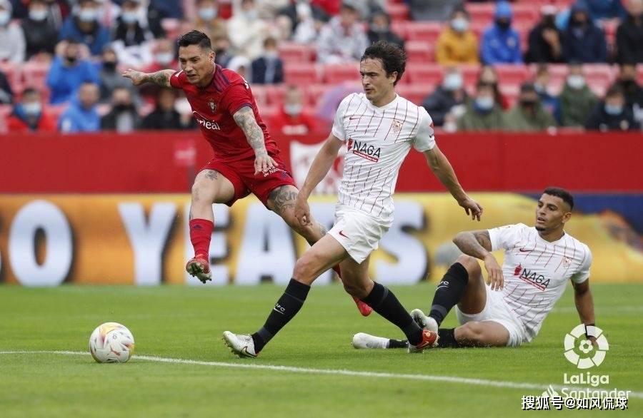 关于塞维利亚碾压乌拉圭，阿尔瓦雷斯高光表现的信息