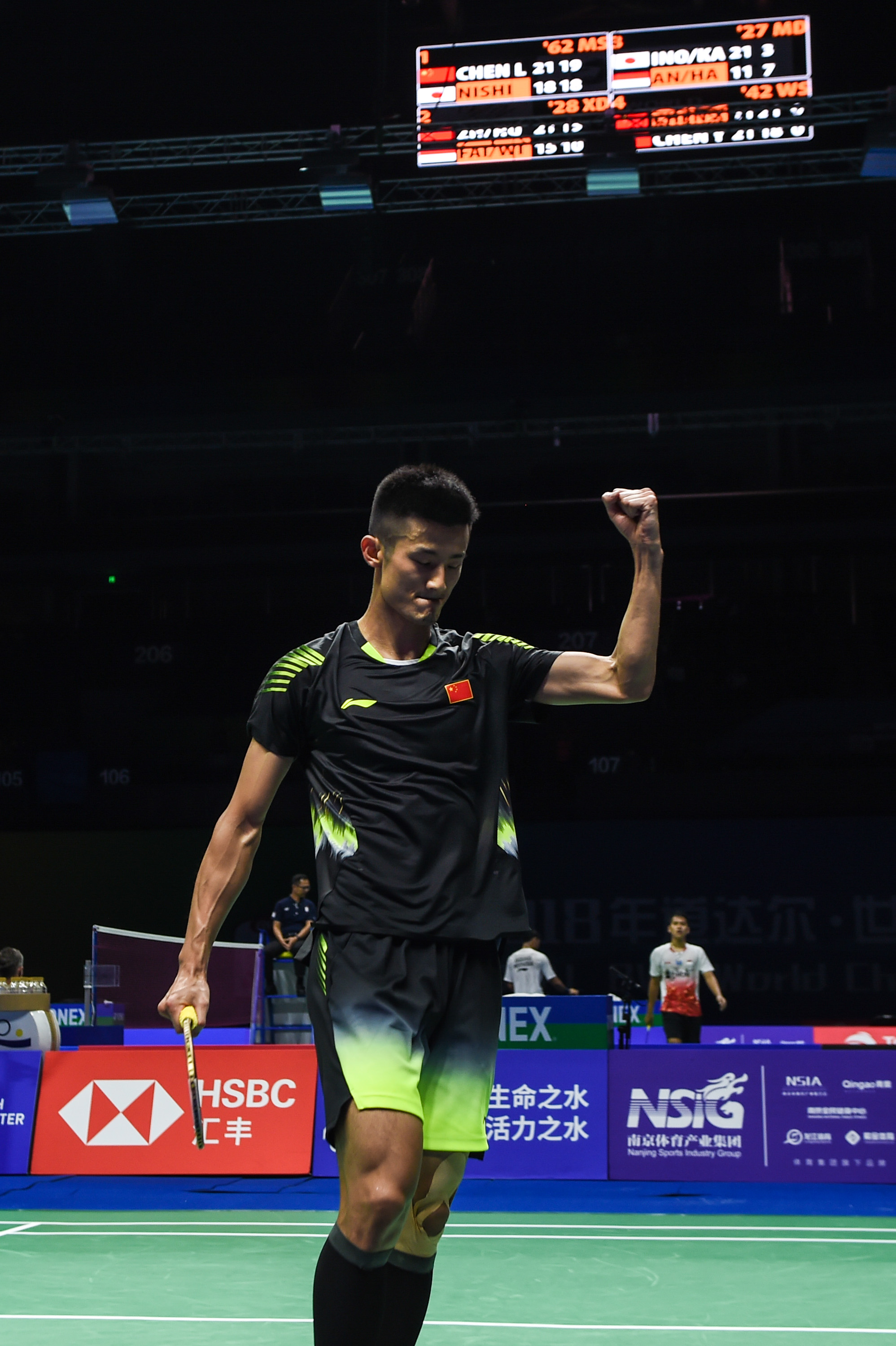 丹麦羽毛球队强势中国羽毛球队，谌龙绝境逆转的简单介绍