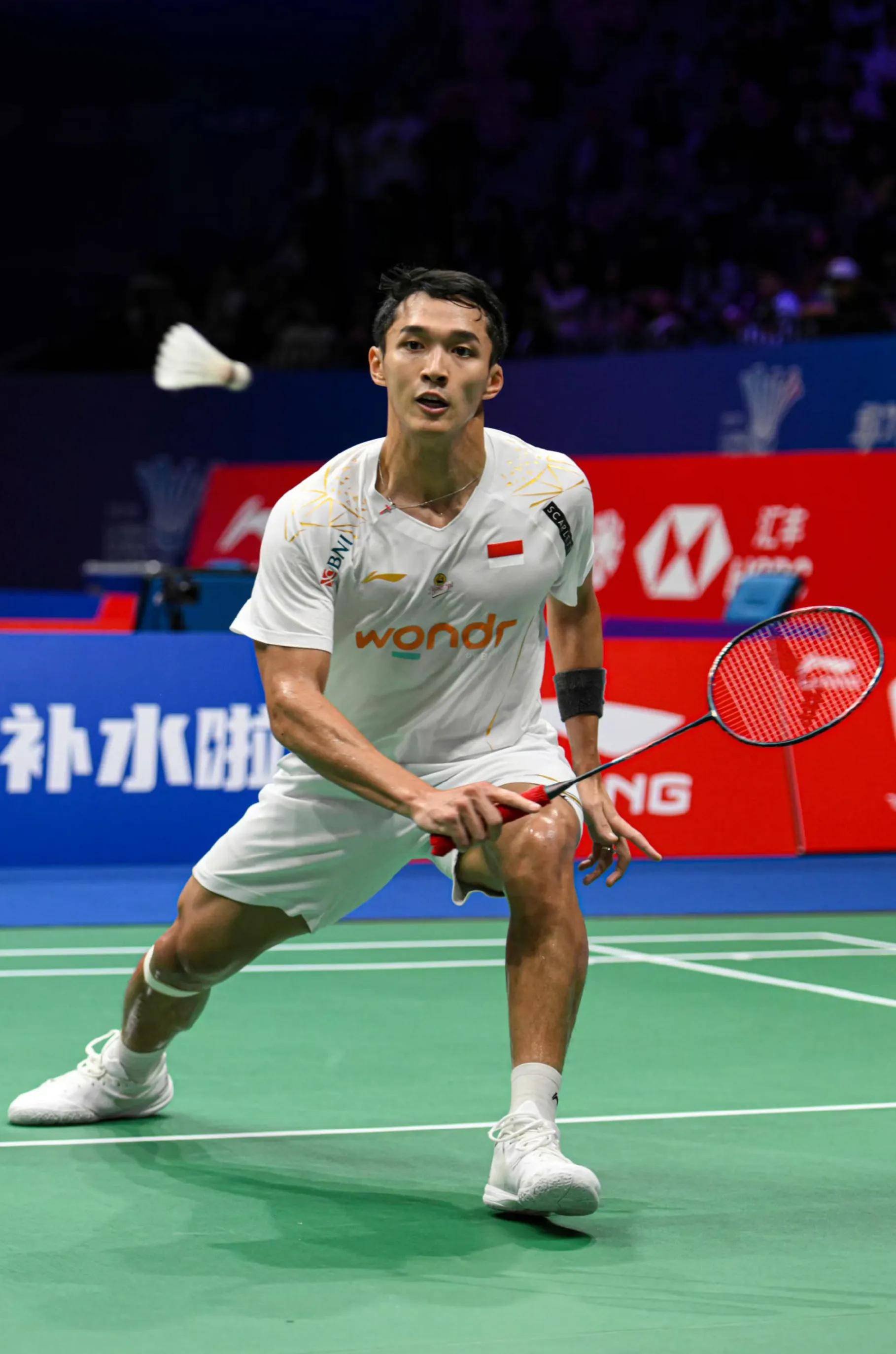 印尼羽毛球队逆转法国羽毛球队，安赛龙三分雨点燃全场的简单介绍