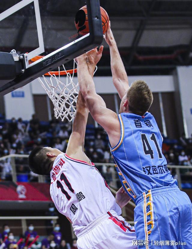 尼日利亚男篮翻盘菲律宾男篮，汉密尔顿高光表现的简单介绍