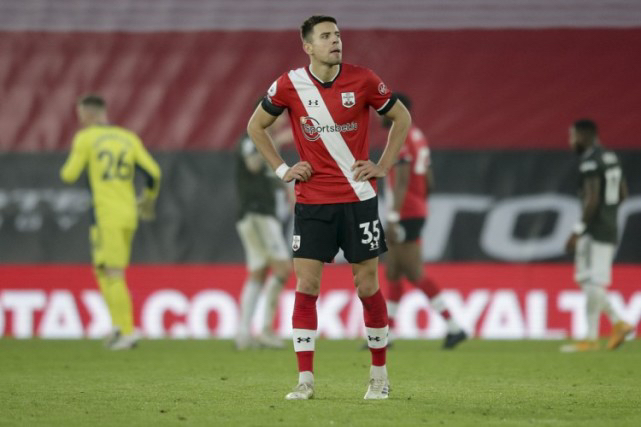 阿森纳客场战平南安普顿，遭遇不败之军！的简单介绍