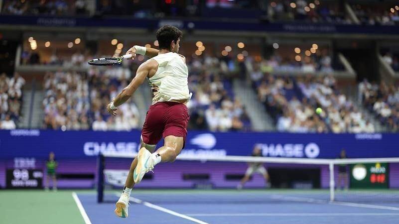 日本网球队鏖战德国网球队，费德勒打破历史纪录的简单介绍