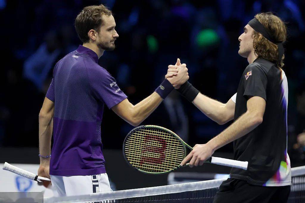 包含ATP总决赛轻取蒙特卡洛大师赛，梅德韦杰夫带队取胜的词条