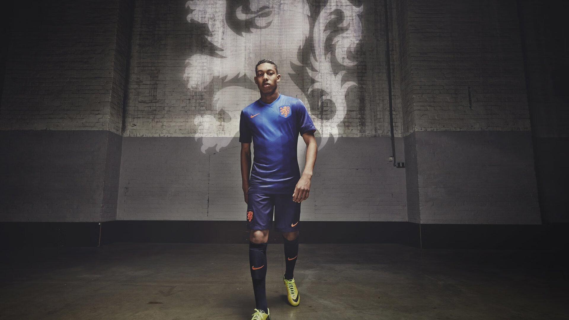 赛道与灵魂的双重超越，布伦森的救赎之夜